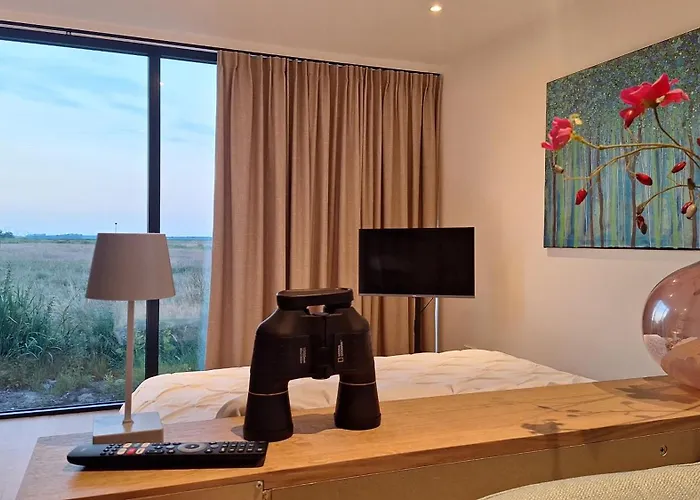 In Amsterdam Area Horizon Hideaway *